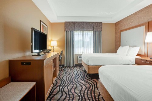 Best Western Summit Inn - image 27