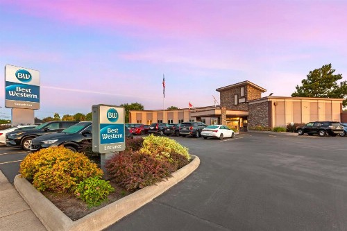 Best Western Summit Inn - image 5