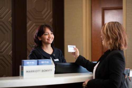 Sheraton Niagara Falls - image 4