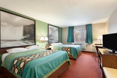 Super 8 by Wyndham Niagara Falls - image 15