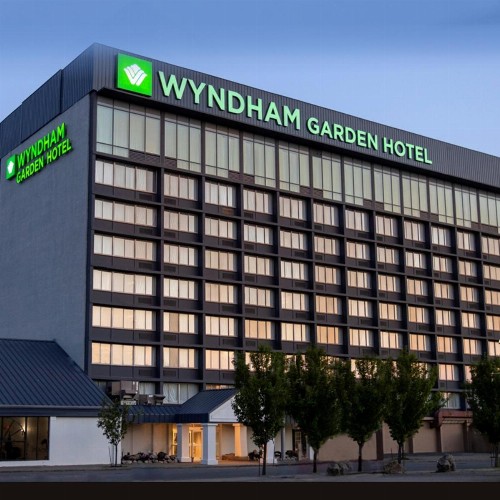 Wyndham Garden at Niagara Falls - image 1