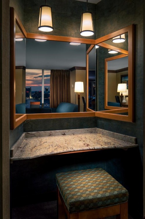Seneca Niagara Resort & Casino - image 50