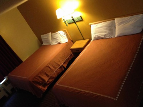 Caravan Motel - image 14