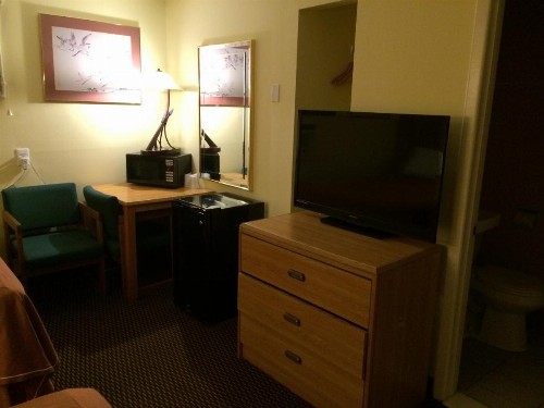 Caravan Motel - image 16