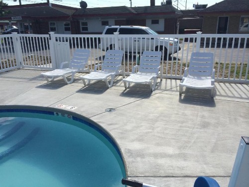 Caravan Motel - image 30