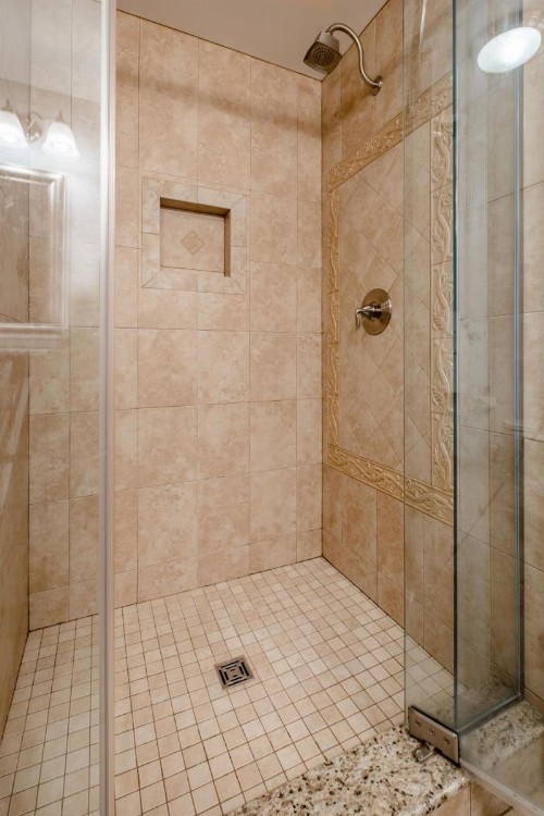 Red Coach Inn - image 39