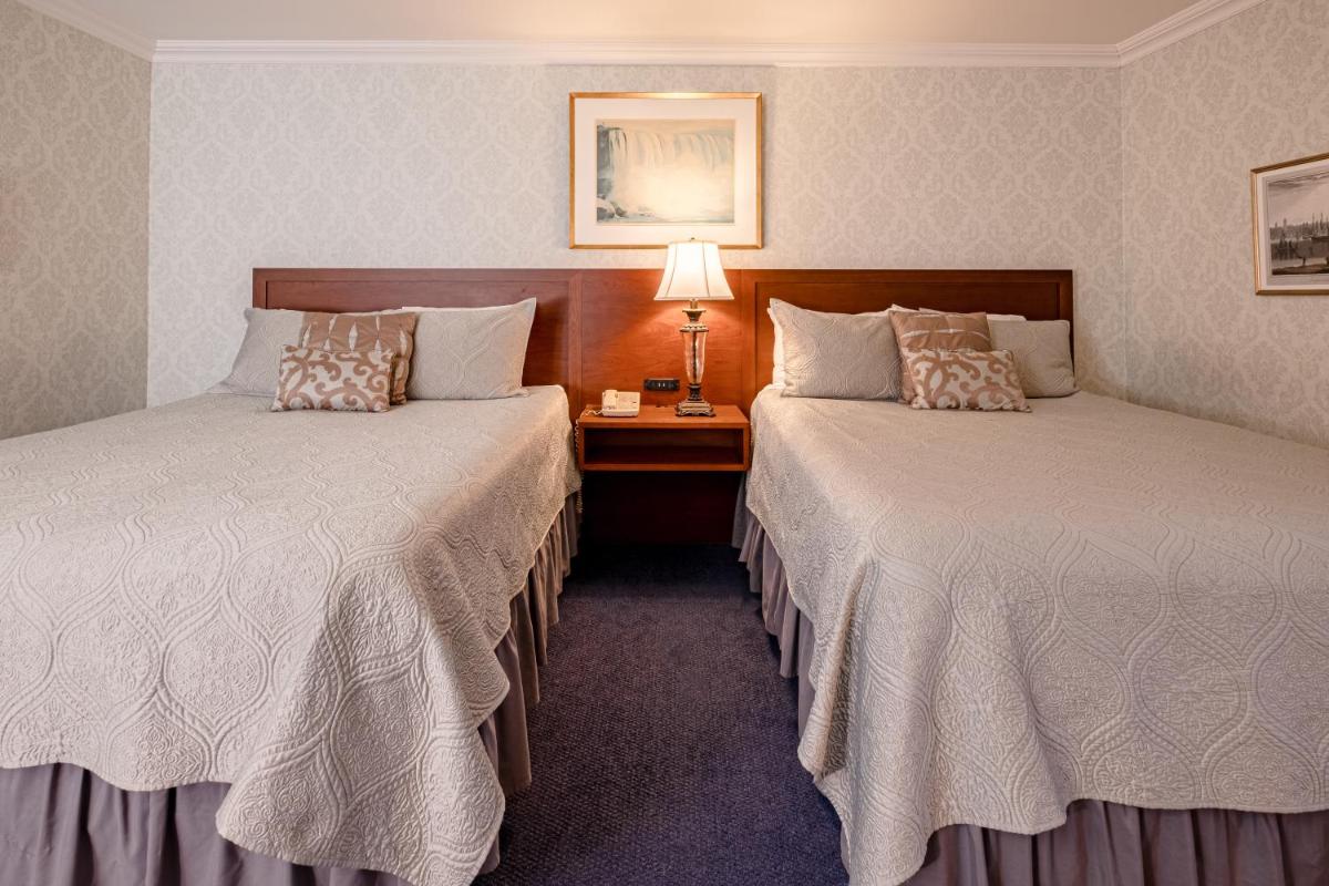 Red Coach Inn - image 4