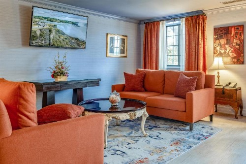 Red Coach Inn - image 46