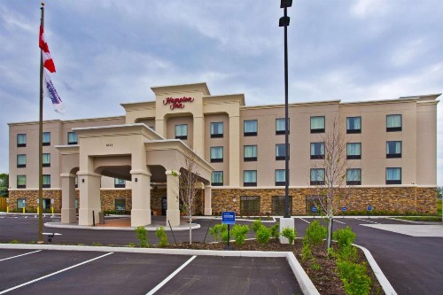 Hampton Inn Niagara Falls/ Blvd - image 7