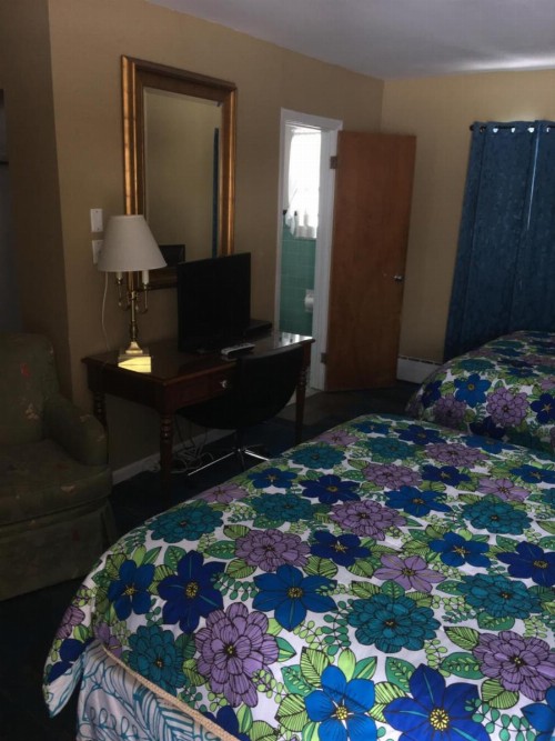 Anchor Motel - image 21