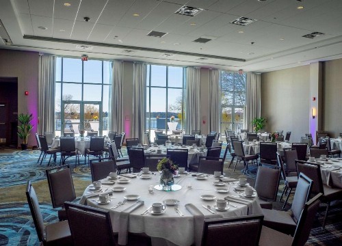 DoubleTree by Hilton Hotel Niagara Falls New York - image 27