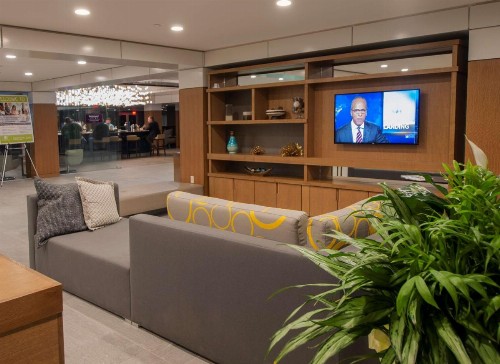 DoubleTree by Hilton Hotel Niagara Falls New York - image 41
