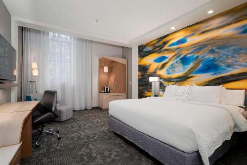 Courtyard by Marriott Niagara Falls USA - image 10