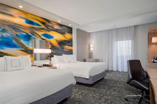 Courtyard by Marriott Niagara Falls USA - image 12