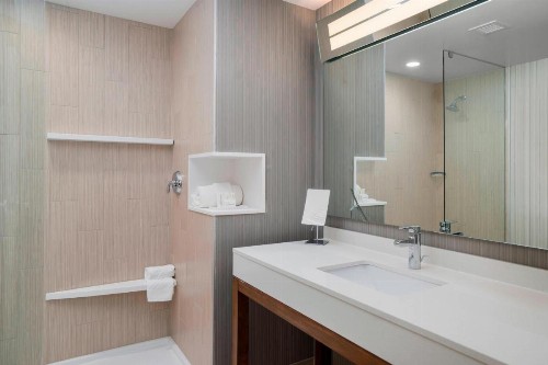 Courtyard by Marriott Niagara Falls USA - image 19