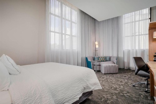 Courtyard by Marriott Niagara Falls USA - image 25