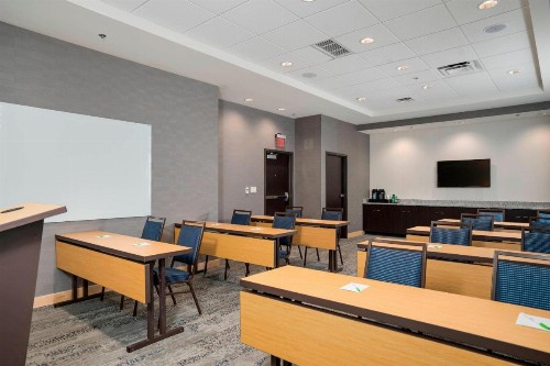 Courtyard by Marriott Niagara Falls USA - image 38
