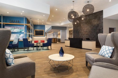Hyatt Place Niagara Falls - image 28