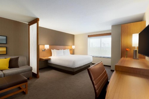 Hyatt Place Niagara Falls - image 31