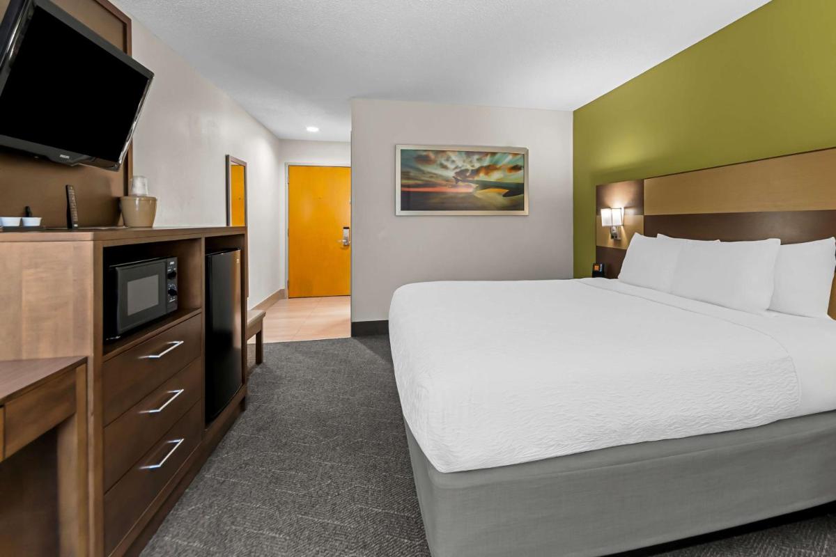 Best Western Niceville - Eglin AFB Hotel - image 2
