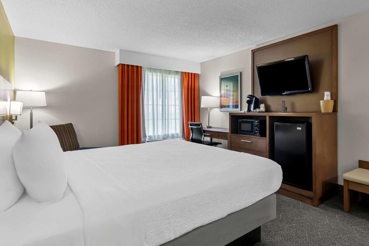 Best Western Niceville - Eglin AFB Hotel - image 3