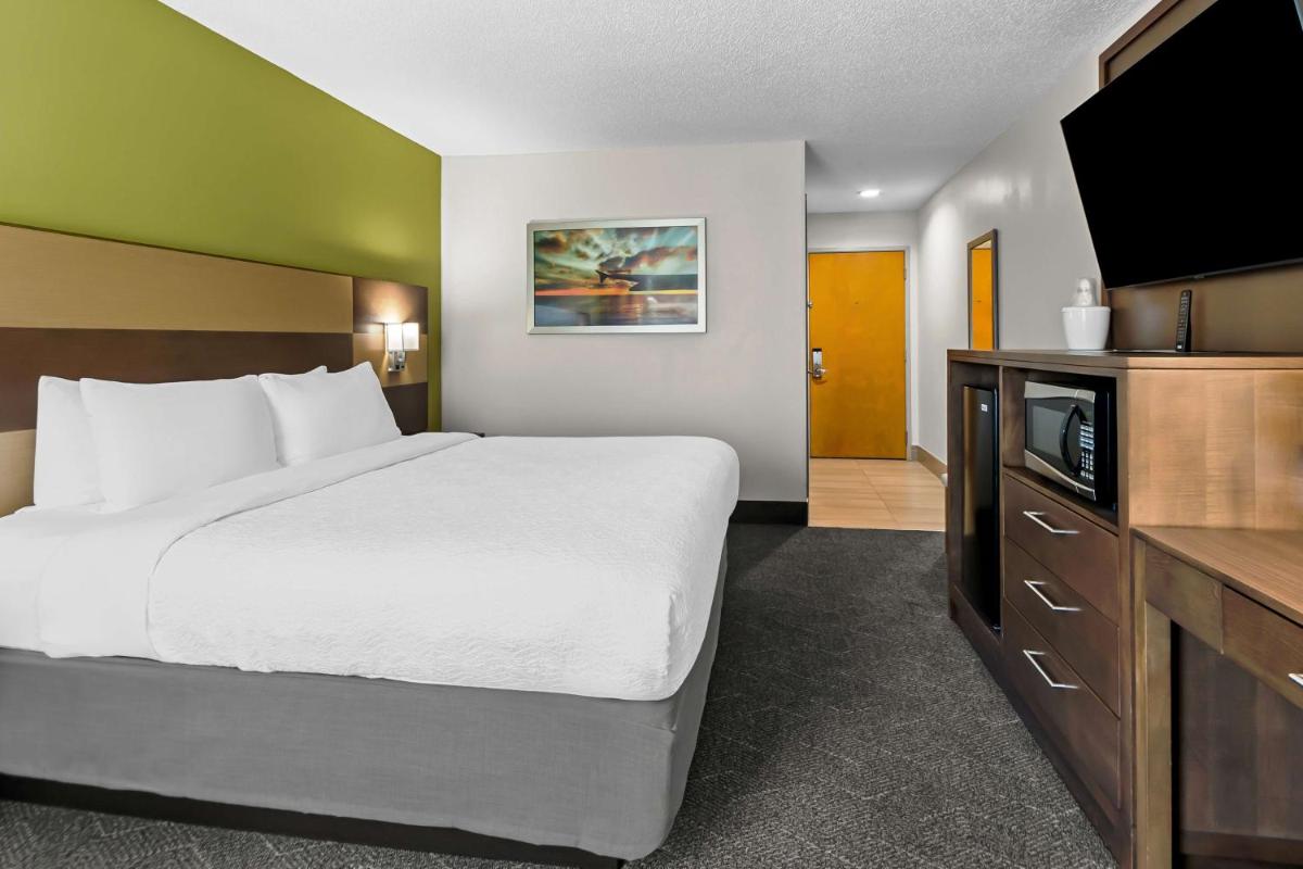 Best Western Niceville - Eglin AFB Hotel - image 4