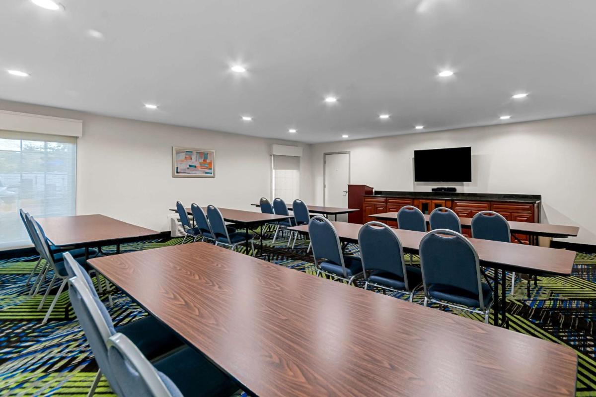 Best Western Niceville - Eglin AFB Hotel - image 6