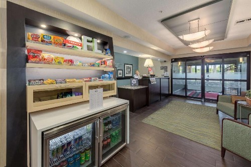 Hampton Inn Niceville-Elgin Air Force Base - image 16