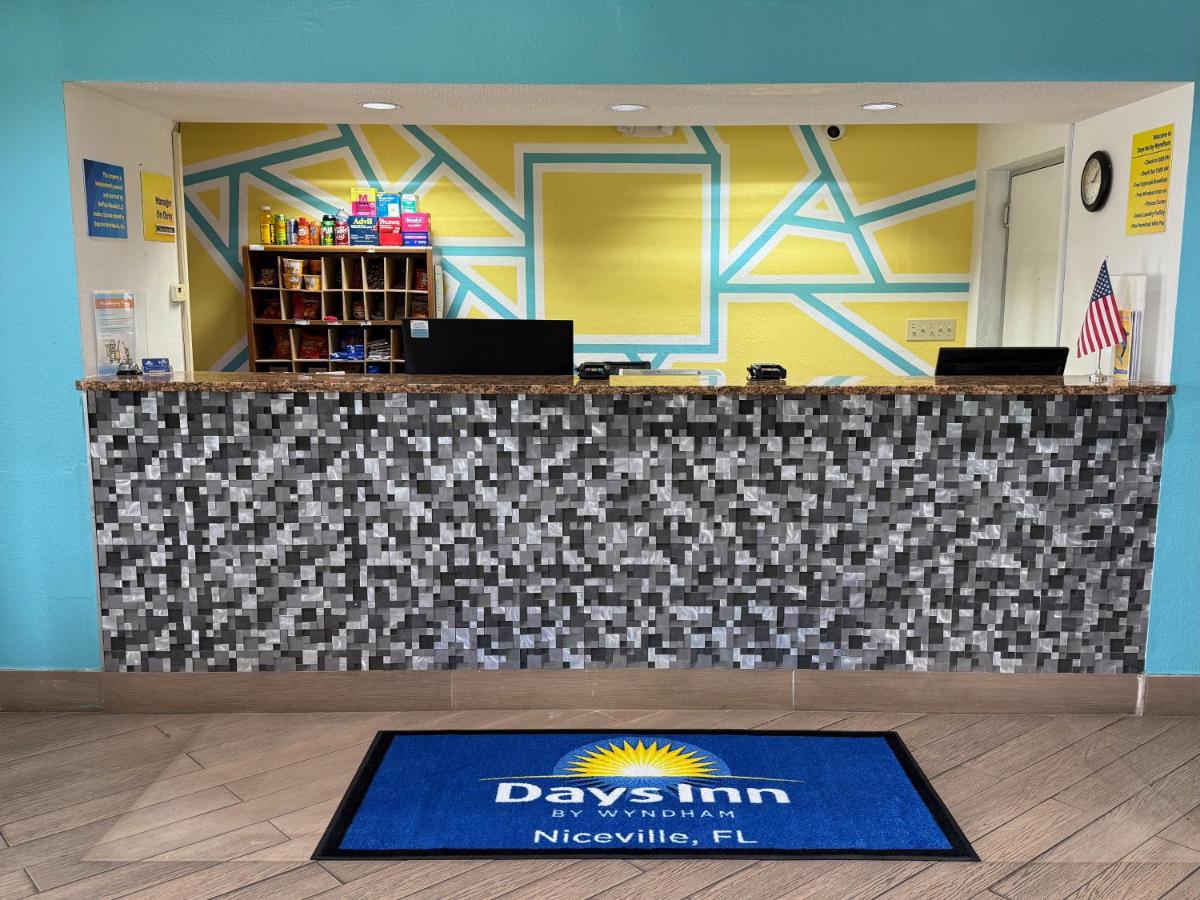 Quality Inn At Eglin AFB - image 2