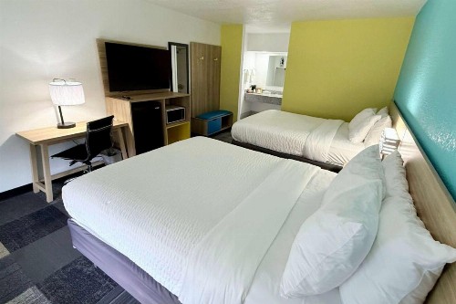 Quality Inn At Eglin AFB - image 21