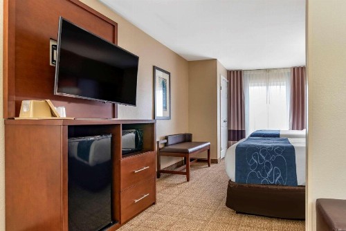 Comfort Suites Niceville Near Eglin Air Force Base - image 35