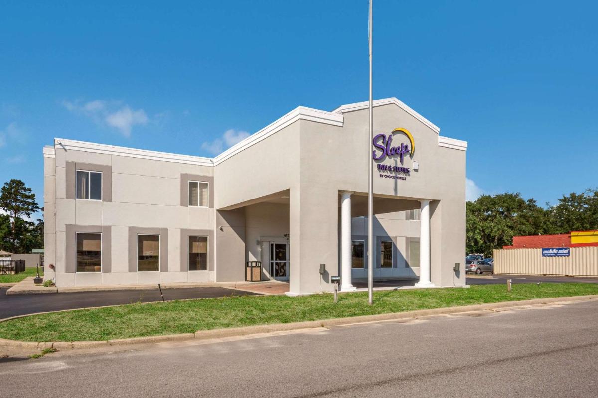 Days Inn by Wyndham Niceville/Eglin Air Force Base - main image