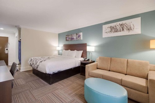 Days Inn by Wyndham Niceville/Eglin Air Force Base - image 25