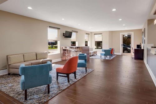 Days Inn by Wyndham Niceville/Eglin Air Force Base - image 31