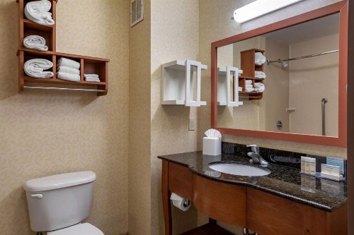 Hampton Inn Norco/Corona - image 27