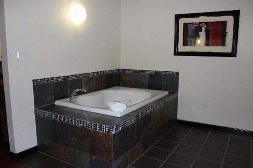 Araamda Inn - image 8