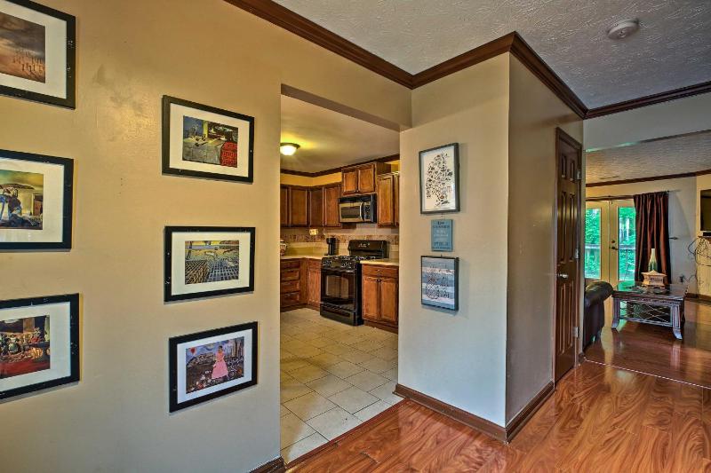 Berkmar Place with Deck Short Drive to Atlanta - image 3