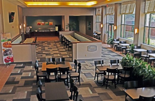 Quality Suites Lake Wright Norfolk Airport - image 37
