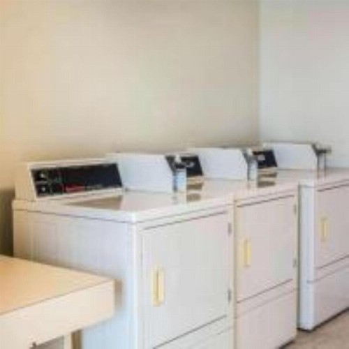 Quality Suites Lake Wright Norfolk Airport - image 38