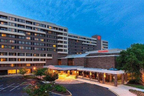 Sheraton Norfolk Waterside Hotel - image 42