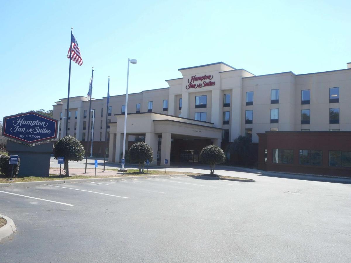Hampton Inn & Suites Norfolk-Airport - main image