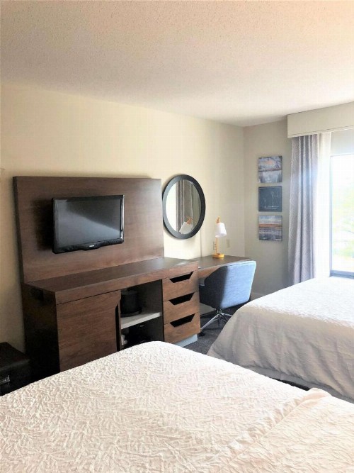 Hampton Inn & Suites Norfolk-Airport - image 30