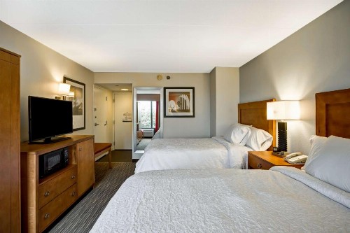 Hampton Inn Norfolk-Naval Base - image 23