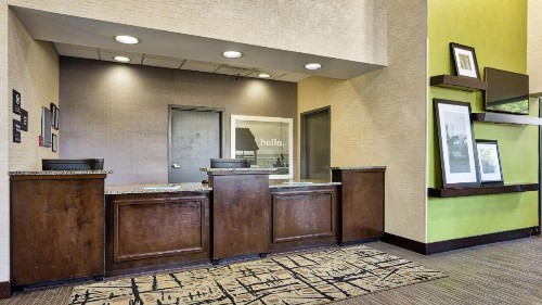 Hampton Inn Norfolk-Naval Base - image 3