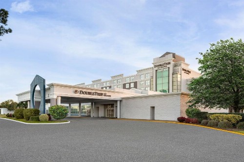 Doubletree By Hilton Hotel Norfolk Airport
