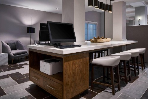Delta Hotels by Marriott Norfolk Airport - image 14