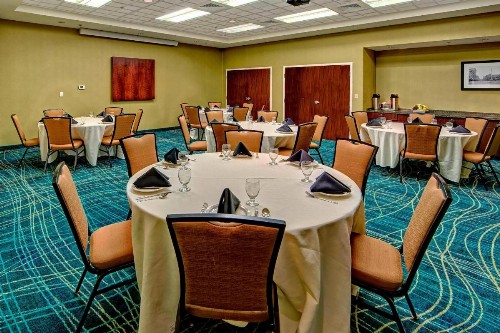 SpringHill Suites Norfolk Old Dominion University - image 24