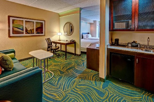 SpringHill Suites Norfolk Old Dominion University - image 7