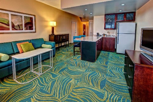SpringHill Suites Norfolk Old Dominion University - image 9