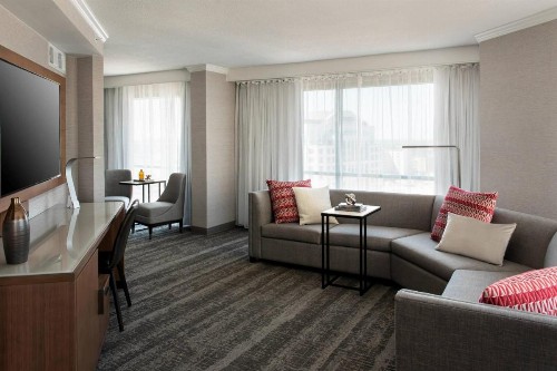 Norfolk Waterside Marriott - image 2